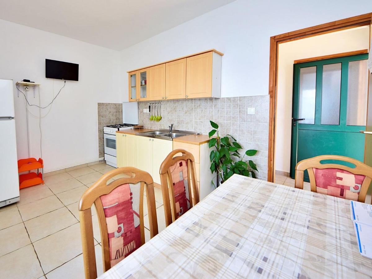Holiday Home Tina - Hvr501 By Interhome Gdinj Exterior foto
