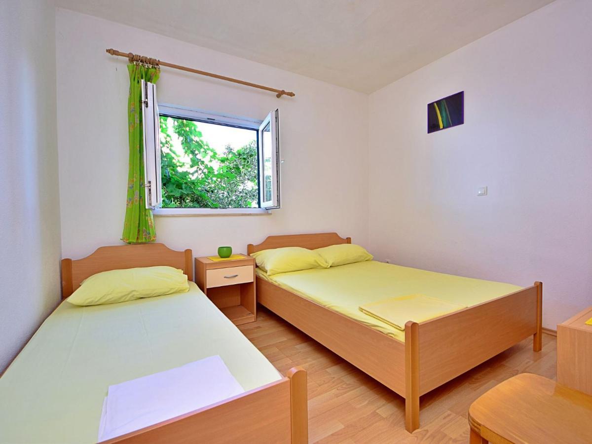 Holiday Home Tina - Hvr501 By Interhome Gdinj Exterior foto